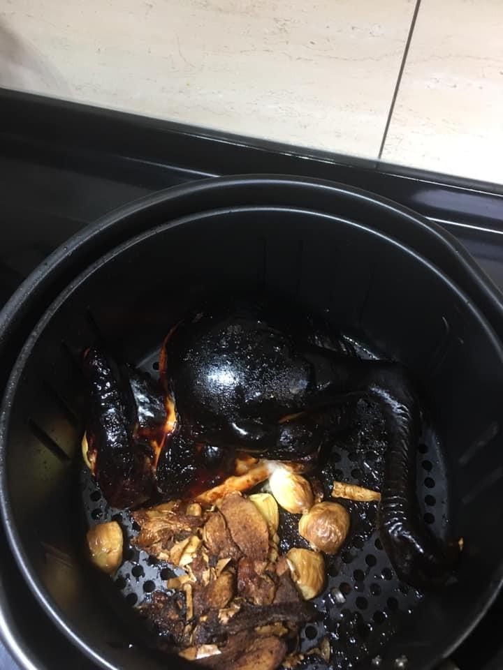 人妻開蓋「氣炸鍋只有薑蒜」超烏龍！2張照找碴：烤雞在哪裡　圈出秒笑噴