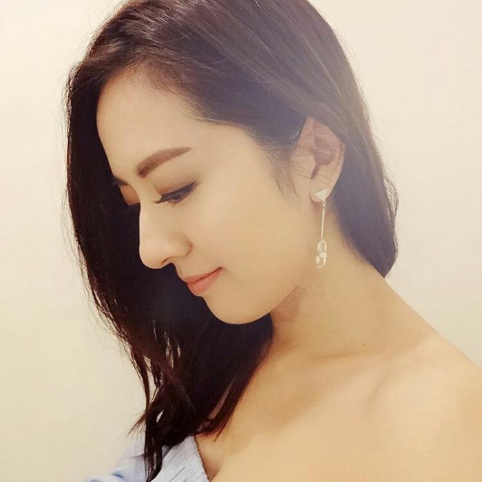 [有圖好J ] 我真係覺得唐詩詠好好 J ，我 J 到出曬血，仲要入埋院..今鋪真係唔得掂