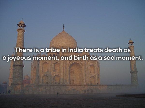 25個「死亡竟然會變得很有趣」的死亡事實，你能相信在印度死掉是一件值得開心的事嗎？