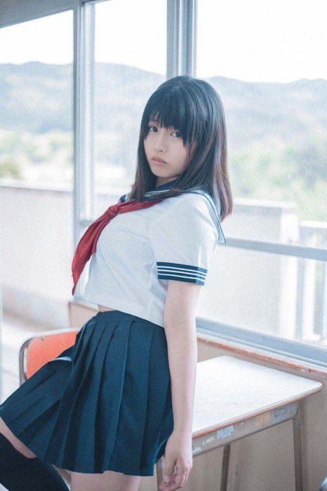 體育祭=肉慾解放之時!女JK「炸出超兇歐派」比YA甜笑…側面超崩潰:好、好大(9P)