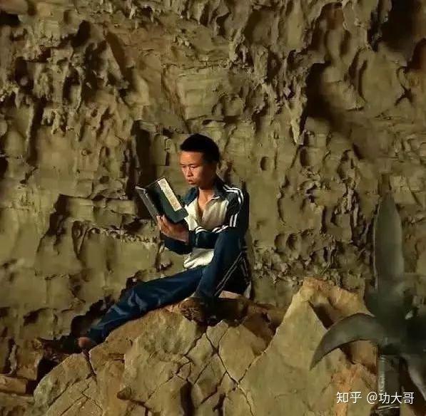 中國男沉迷武俠小說！心一橫直接「進山洞過日子」隱居練神功…超狂行為網看傻：太猛！